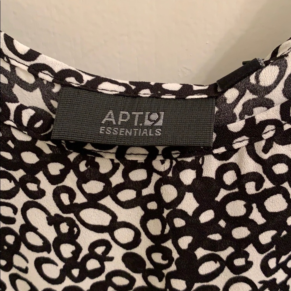 NWT!! - Apt. 9 Spaghetti Strap Blouse - Picture 3 of 4